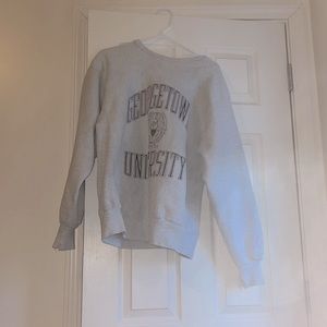 vintage georgetown university sweatshirt!!